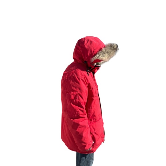 AUTHENTIC Canada Goose Men’s Expedition Parka (Red) MEDIUM - Picture 4 of 16